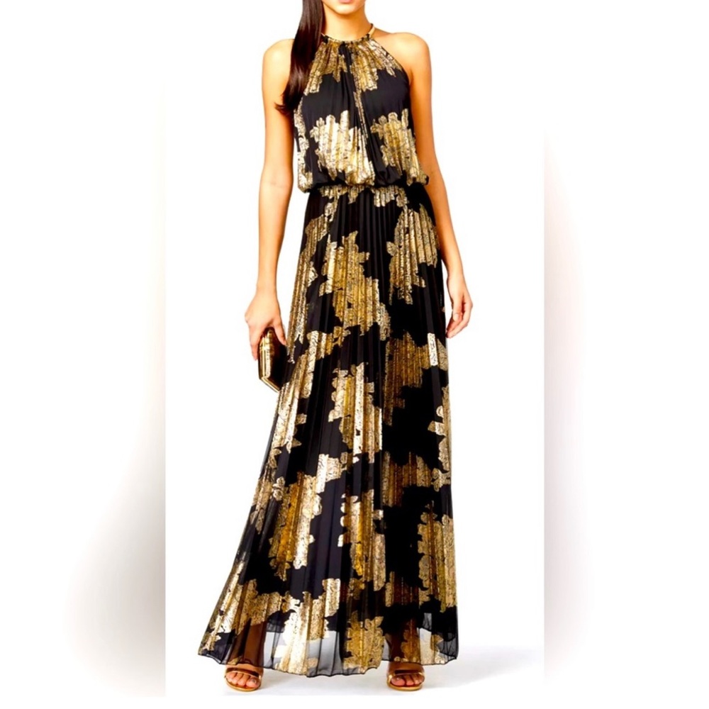 MSK BLACK AND GOLD METALLIC PLEATED GOWN